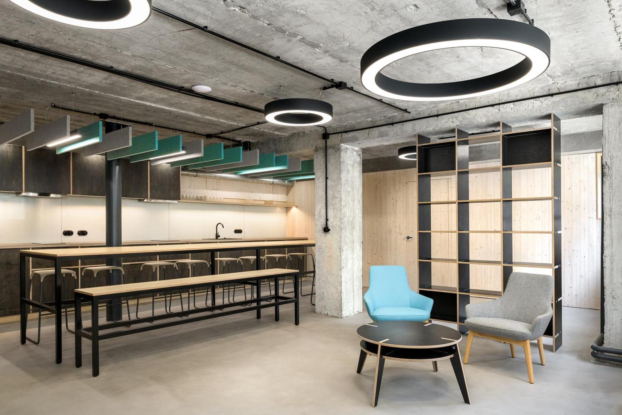 Izy Stay Hostel Bratysława Zewnętrze zdjęcie