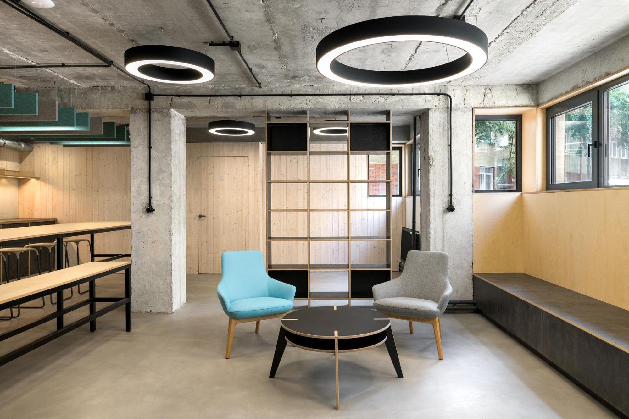 Izy Stay Hostel Bratysława Zewnętrze zdjęcie
