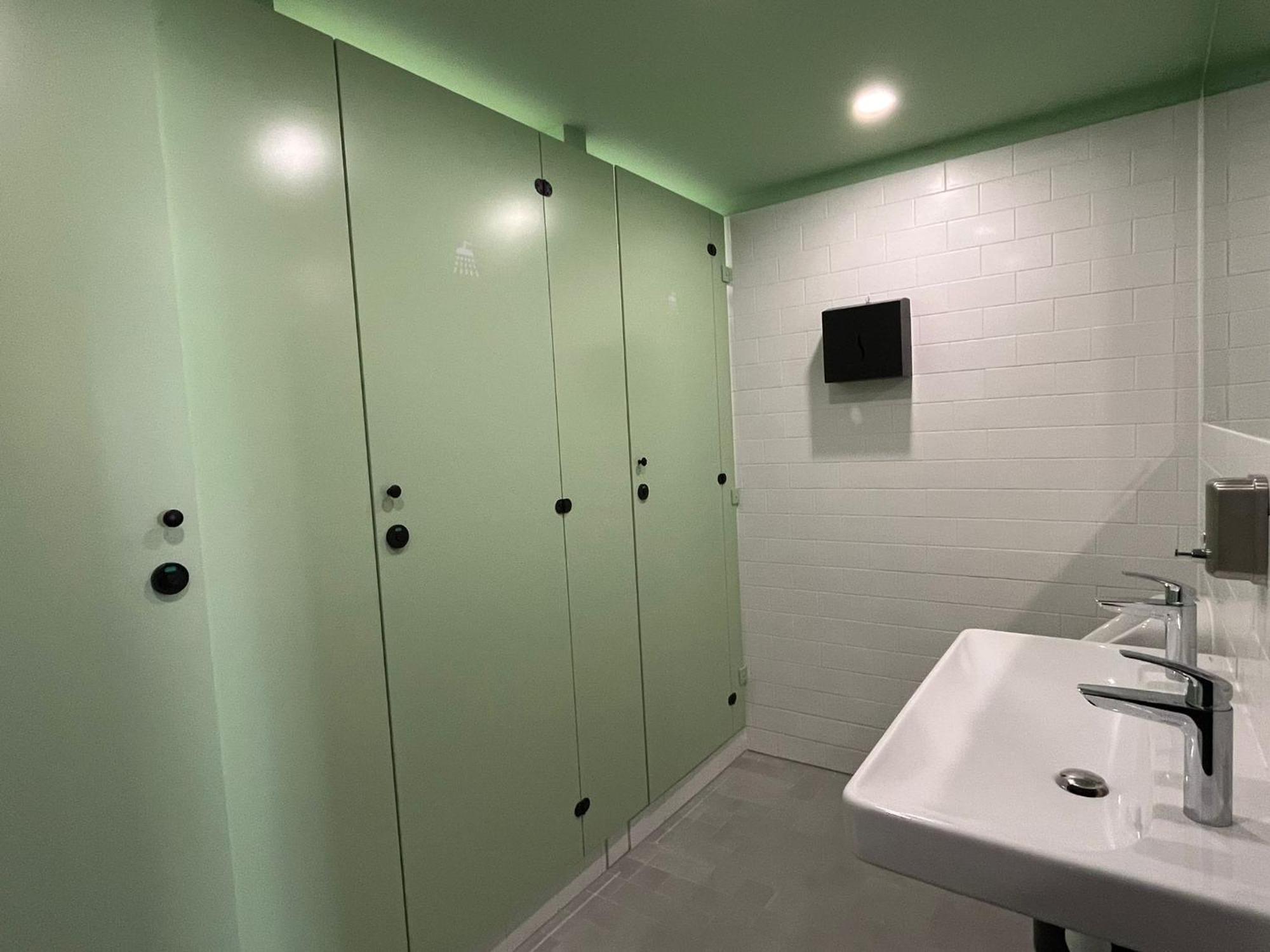 Izy Stay Hostel Bratysława Zewnętrze zdjęcie