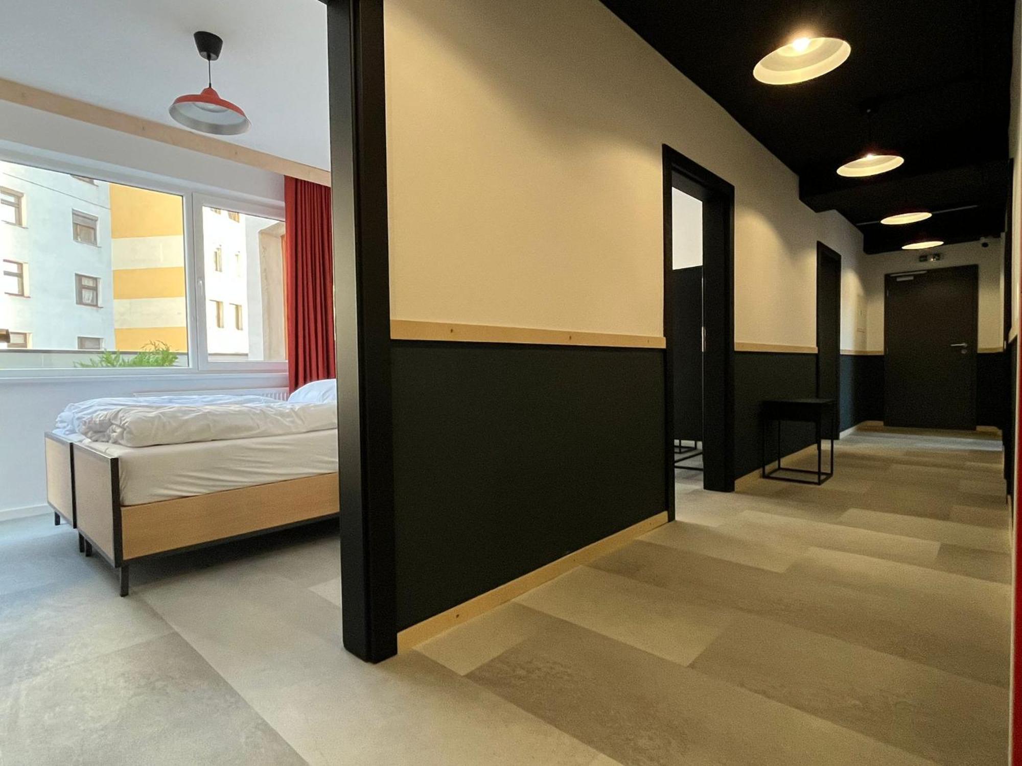 Izy Stay Hostel Bratysława Zewnętrze zdjęcie