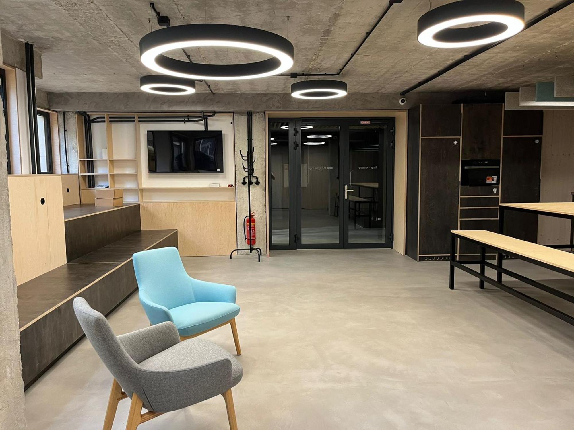 Izy Stay Hostel Bratysława Zewnętrze zdjęcie