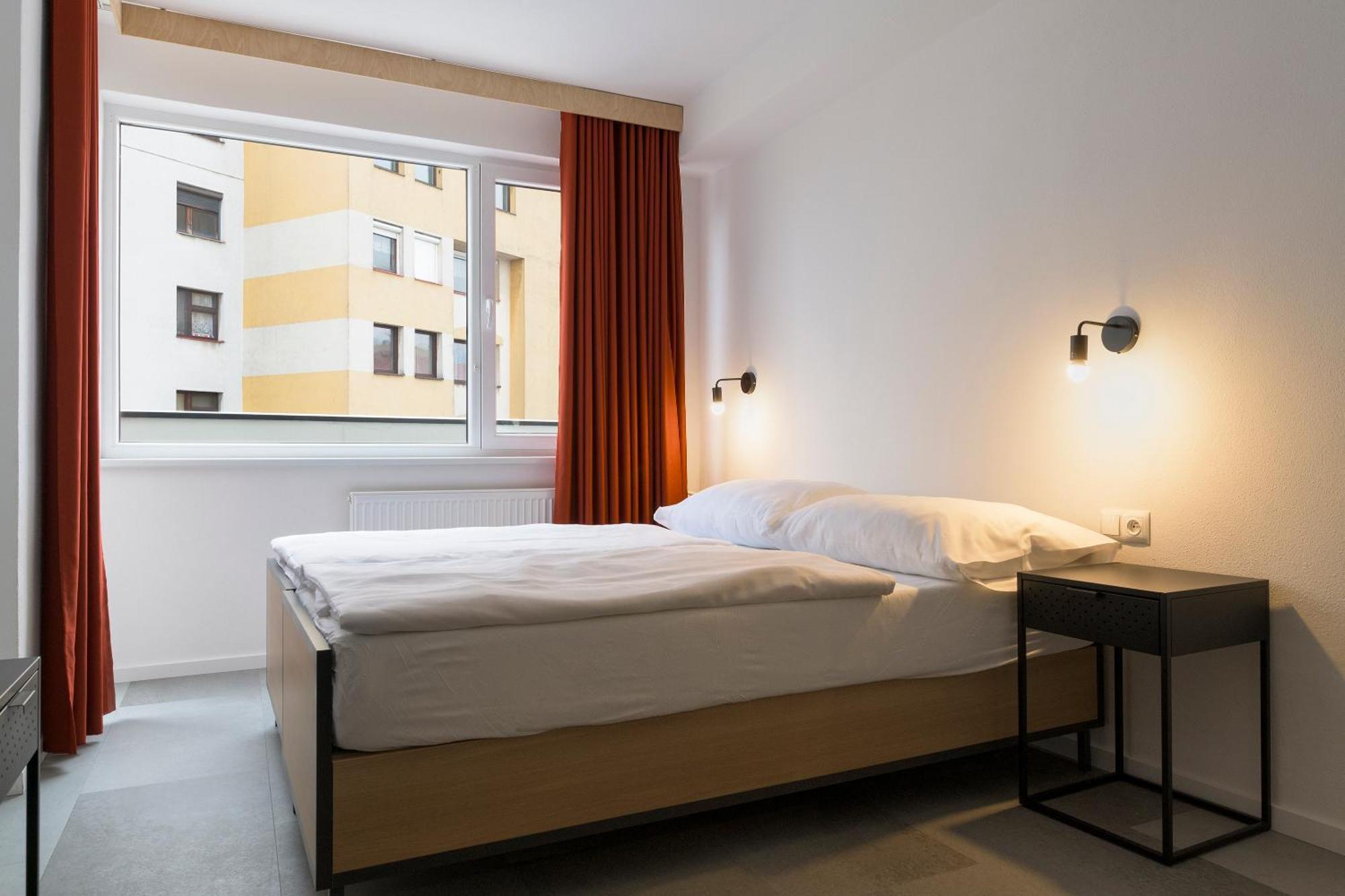 Izy Stay Hostel Bratysława Zewnętrze zdjęcie